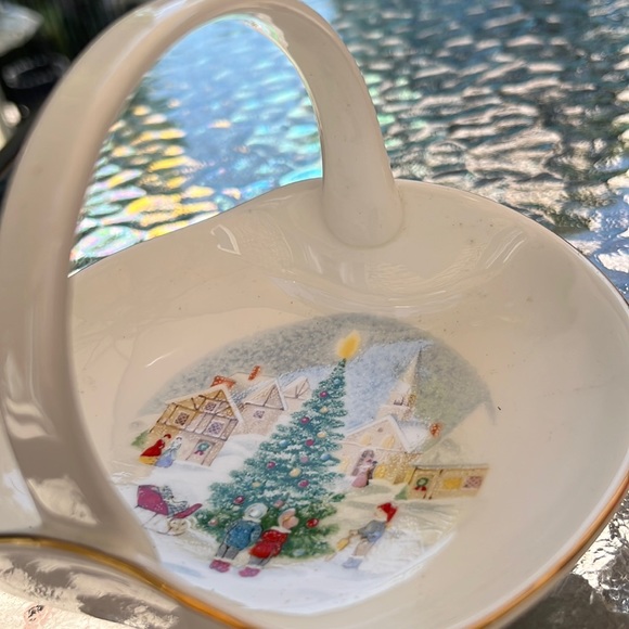 Mikasa bone china - Picture 1 of 2